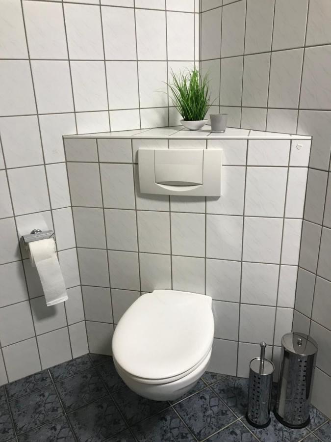 Zum Burgblick Burg Reuland Exterior foto